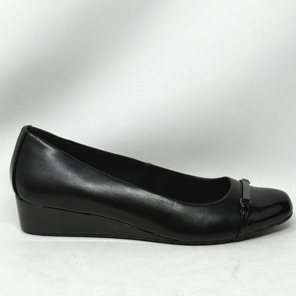 Anne Klein Marion Black Wedge Pumps Patent Shoe Women 9.5M Preppy Office Minimal
